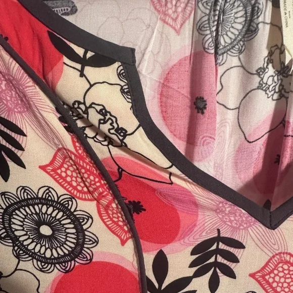 Matilda Jane Red and Black Floral Blouse - Picture 3 of 5